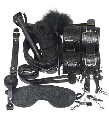 10 S'installer avec un ensemble léger de bondage en cuir SM Esclave Passion Fétiche