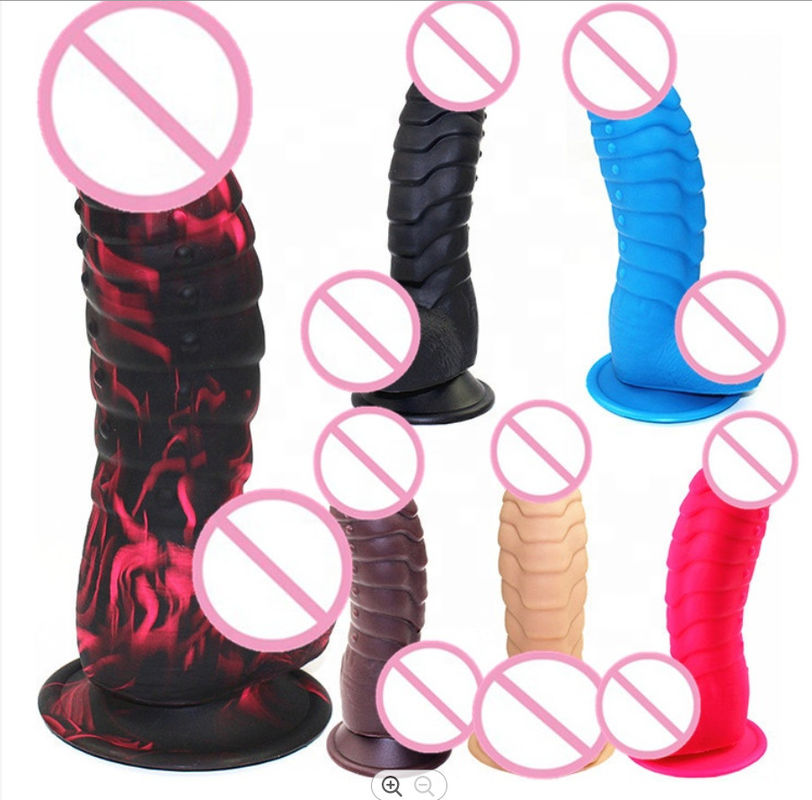 Pénis masculin réaliste Dildo liquide doux en silicone caoutchouc Jouets sexuels pour femmes Puissante tasse d'aspiration mains libres